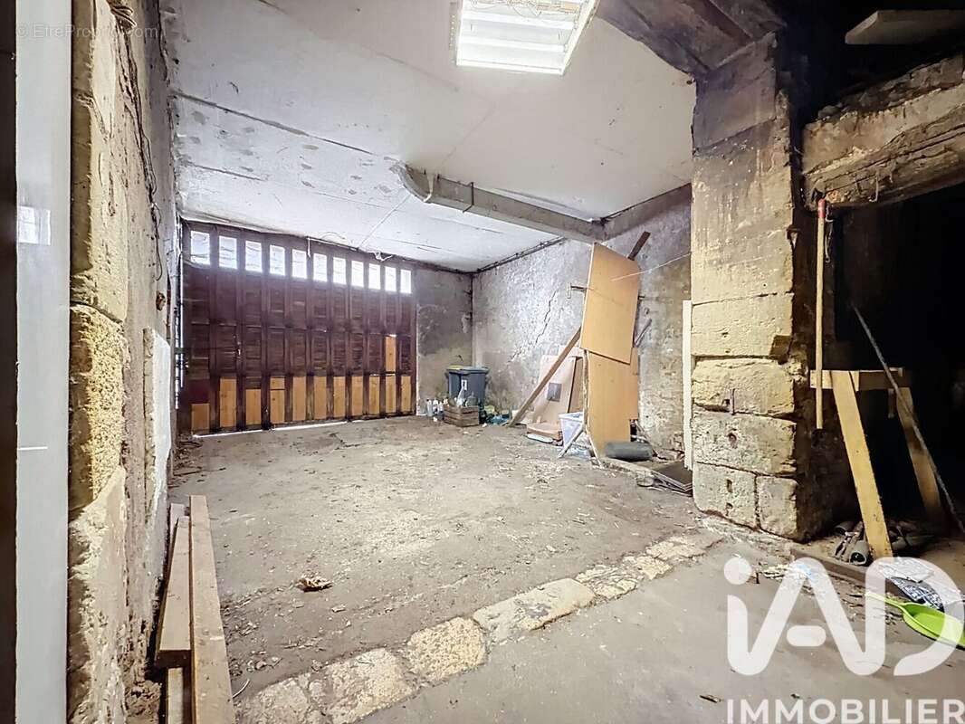 Maison 304 m² à Cangey  - photo 9