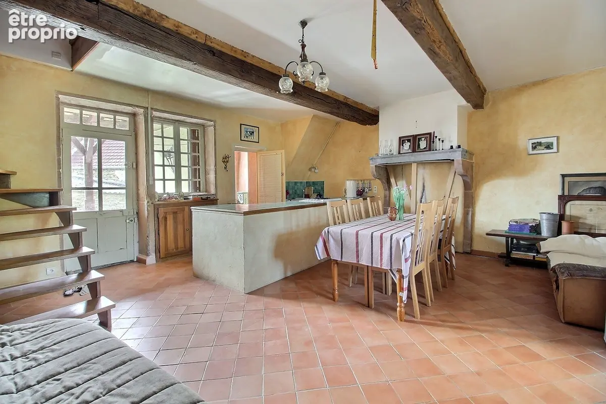 BONNAY , Maison en pierres avec garage et terrain - photo 2