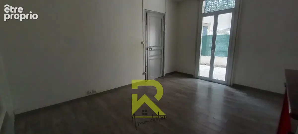 Appartement T2 avec terrasse premier étage centre ville à Béziers - photo 8