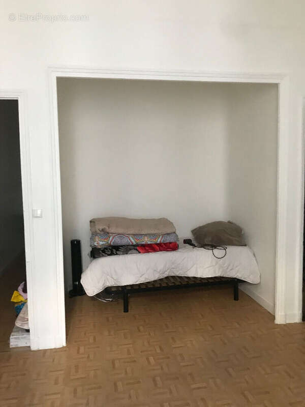 Appartement à MARSEILLE-2E