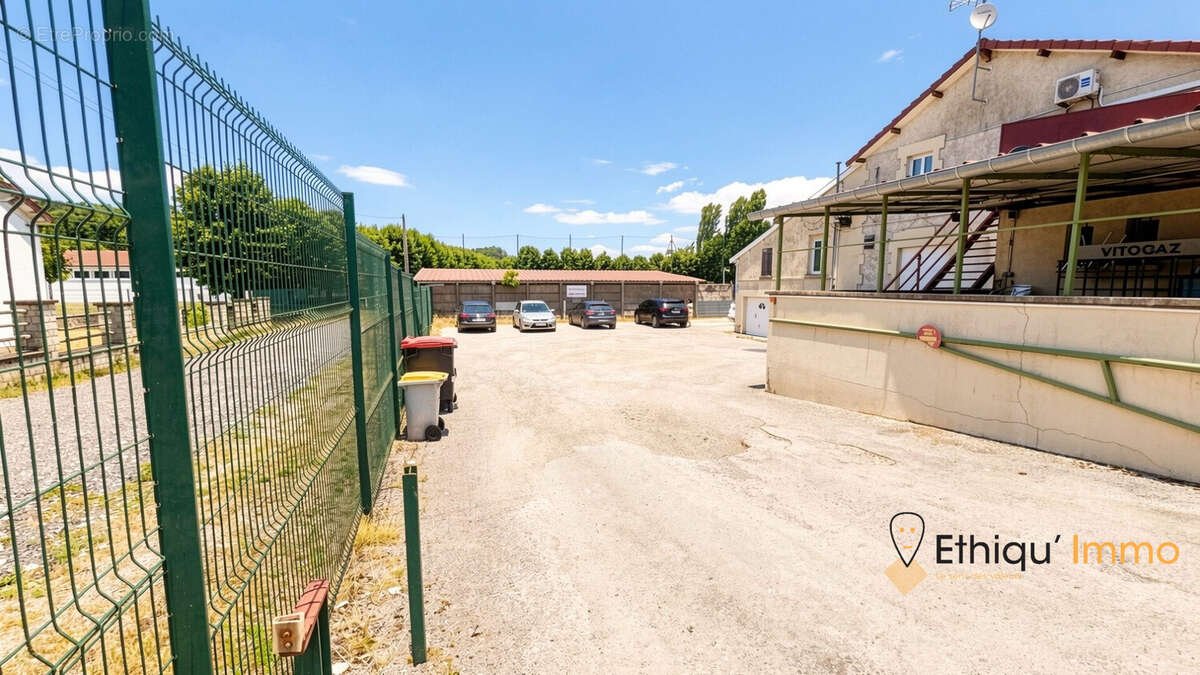 Appartement 260 m² à Bayard-Sur-Marne  - photo 4