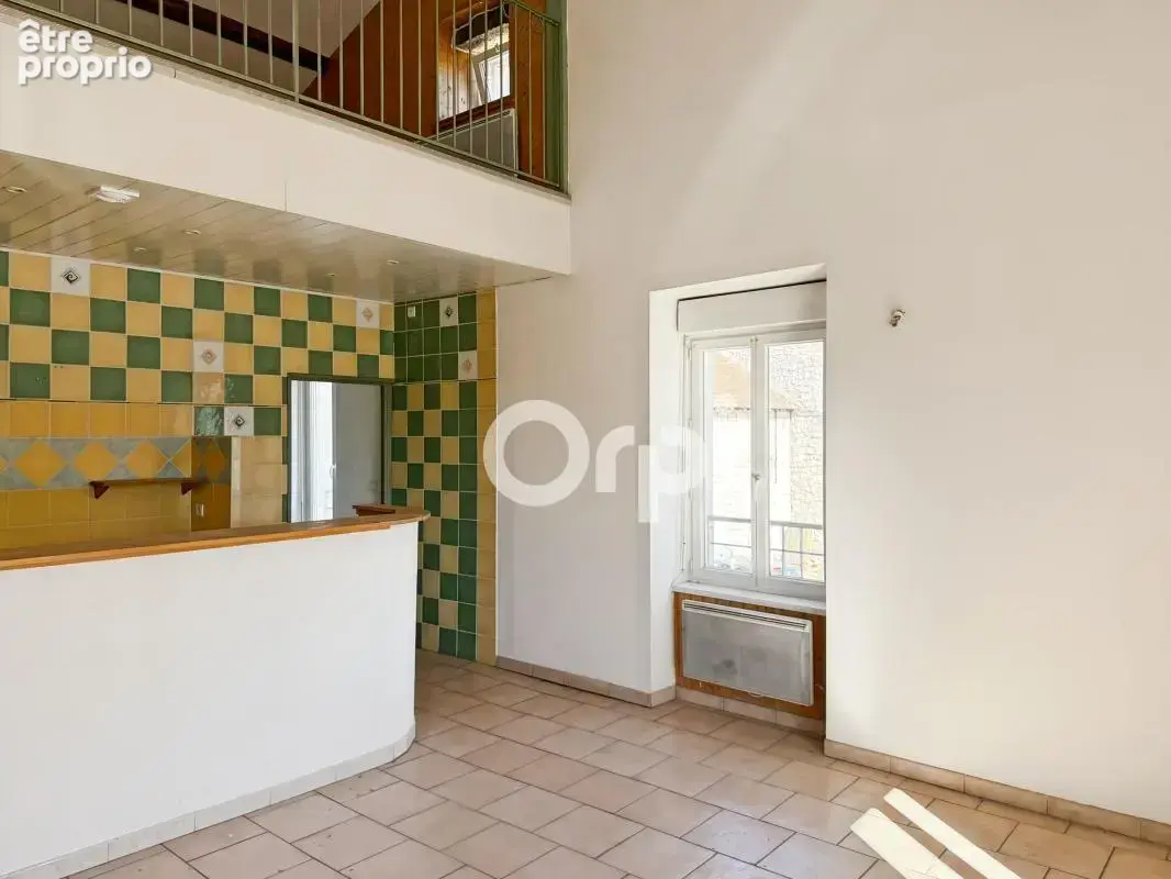 Appartement  1er &tage À Vendre - photo 2