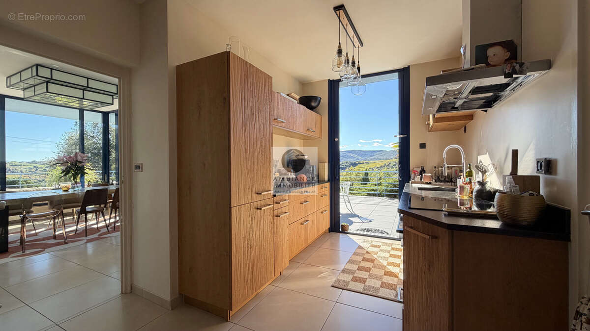 Maison d'architecte avec superbe vue - photo 8
