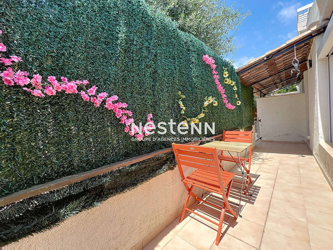 Appartement à VALLAURIS