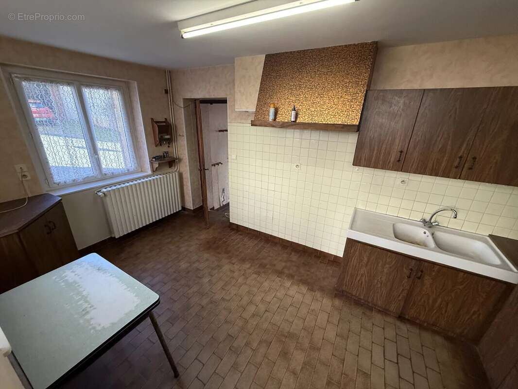 Appartement à JULIENAS