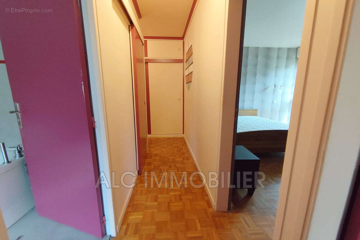 Appartement 98 m² à Alencon  - photo 6