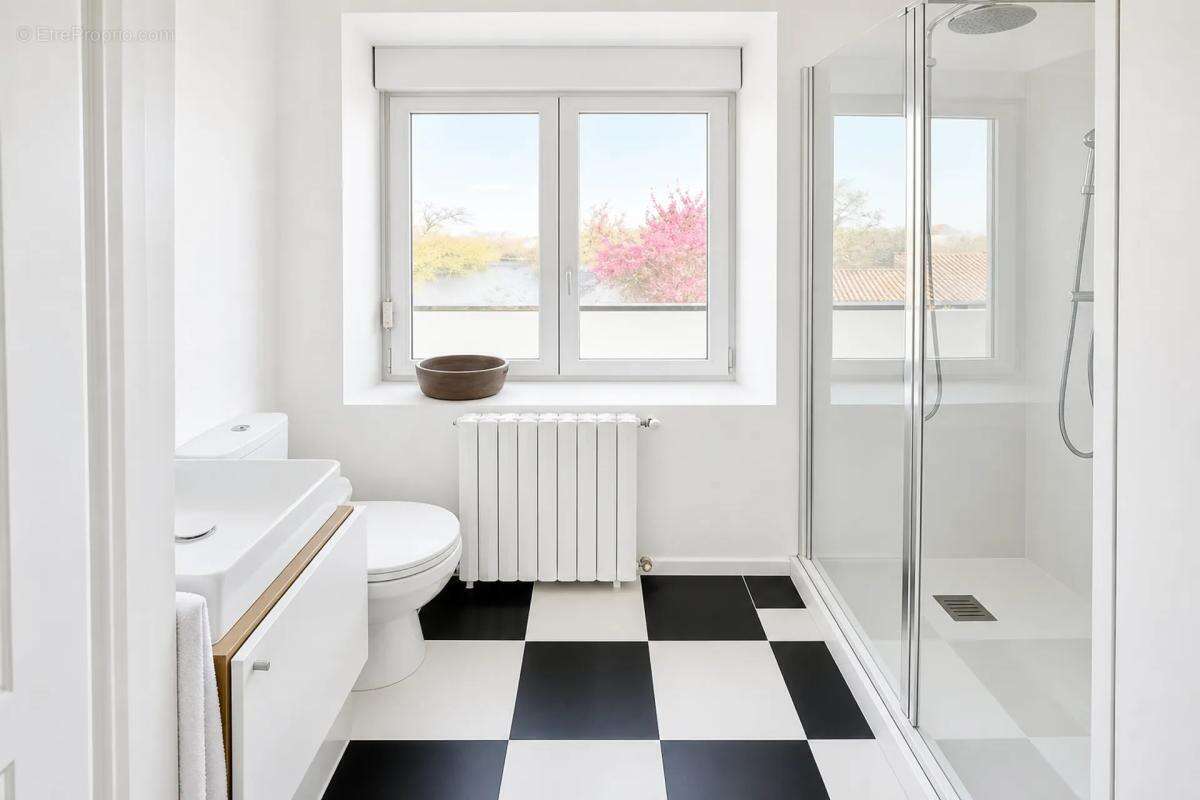 Charme absolu: maison rénovée à Neuville-de-Poitou - photo 11