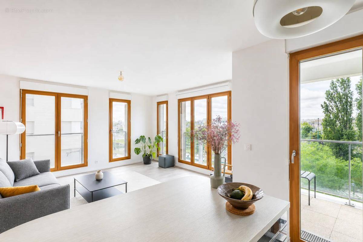 Appartement à SAINT-DENIS