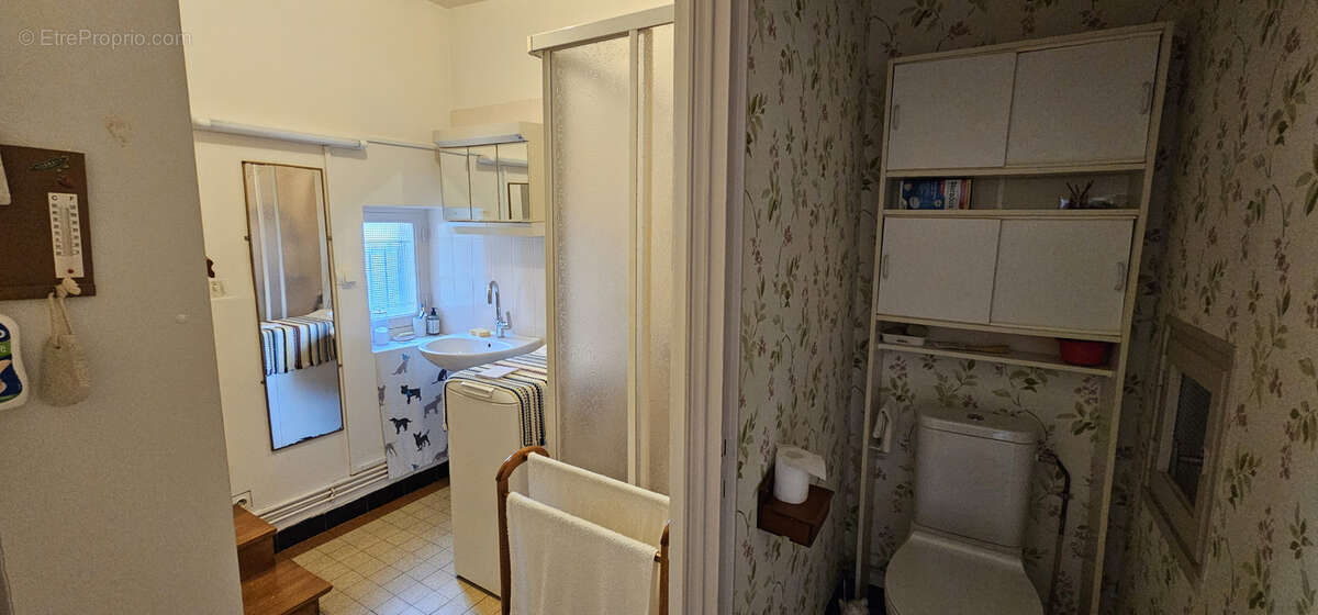 Maison de village, proche gare - photo 5