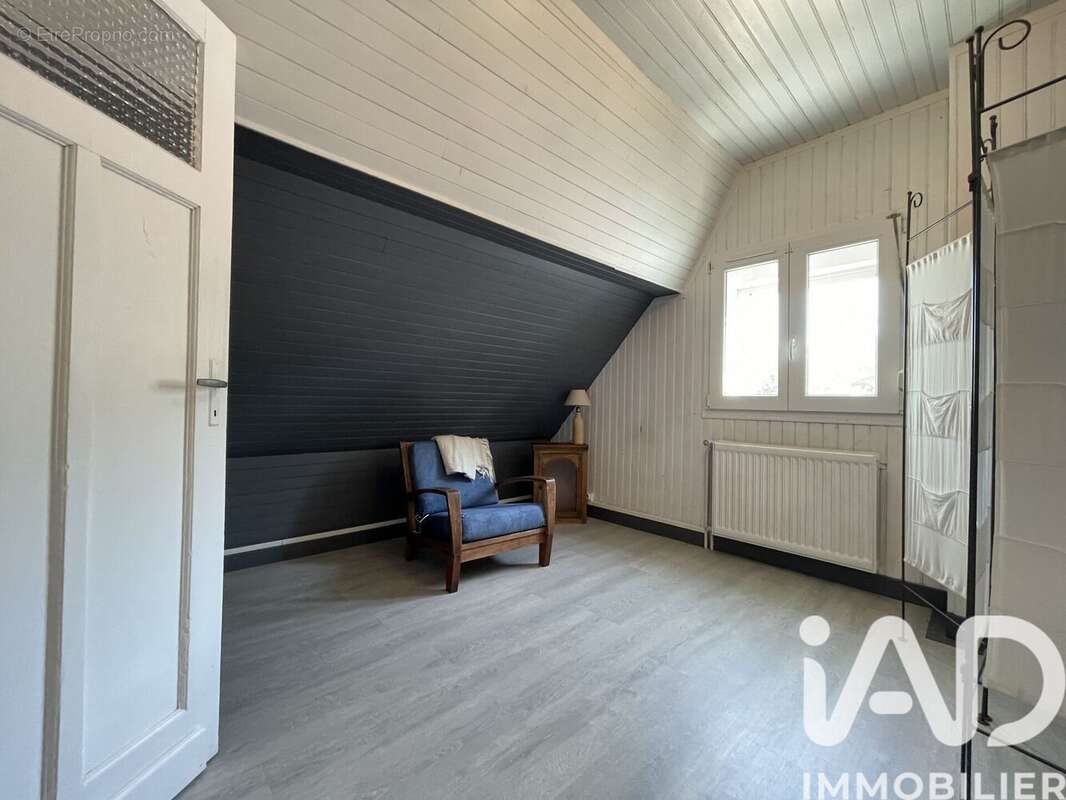 Maison 69 m² à Camiers  - photo 8