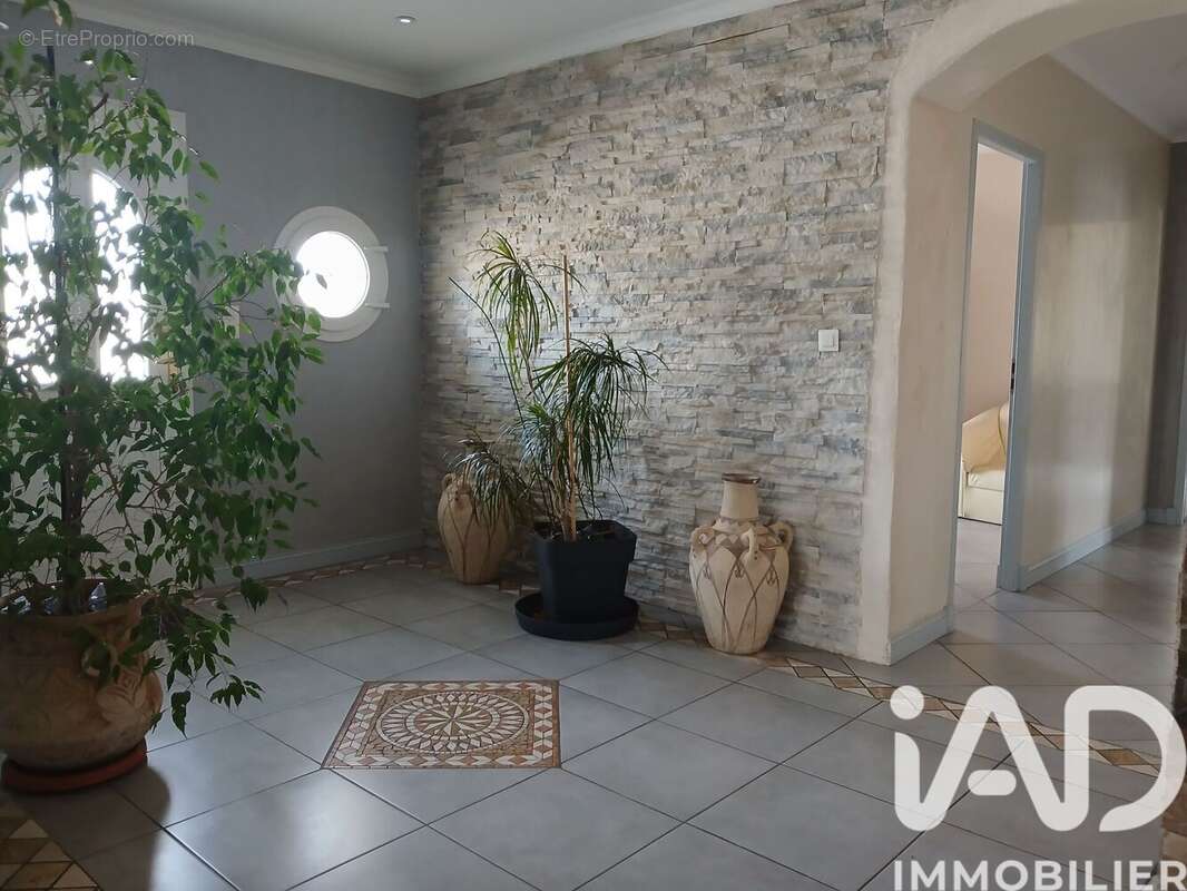 Photo 6 - Maison à SAINT-MARCEL