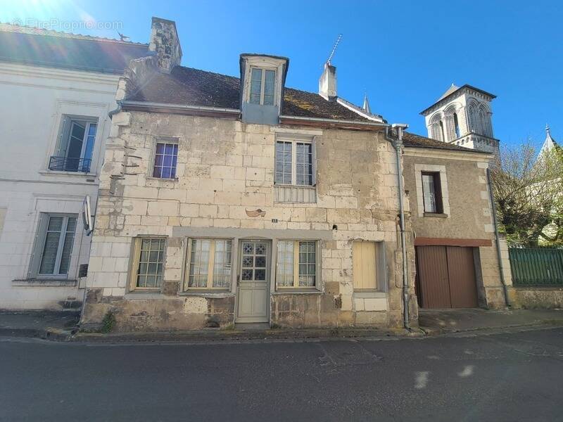 Maison à BEAULIEU-LES-LOCHES