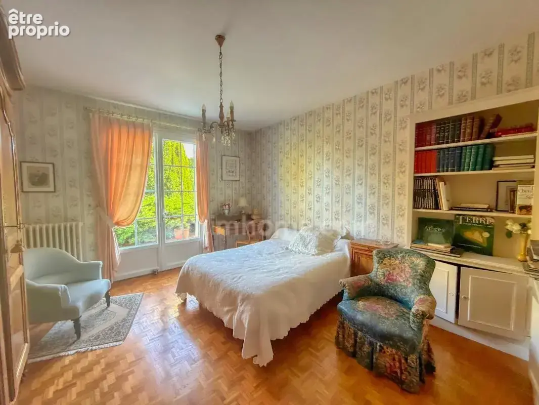 Propriété familiale 5 pièces au cœur d'un véritable parc de 2 158 m² - LA ROCHELLE (17) - photo 18