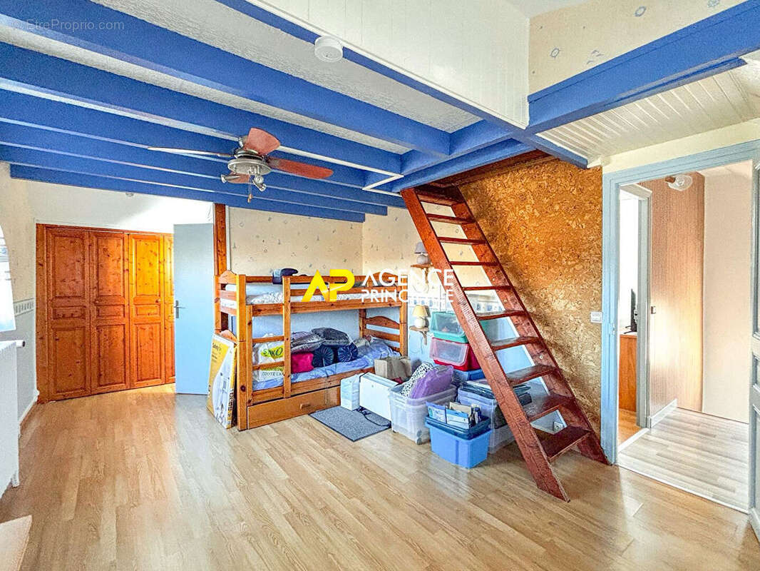 Maison à SARTROUVILLE