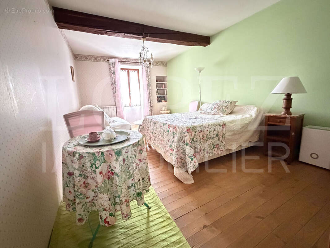 Maison à ESCOUSSENS