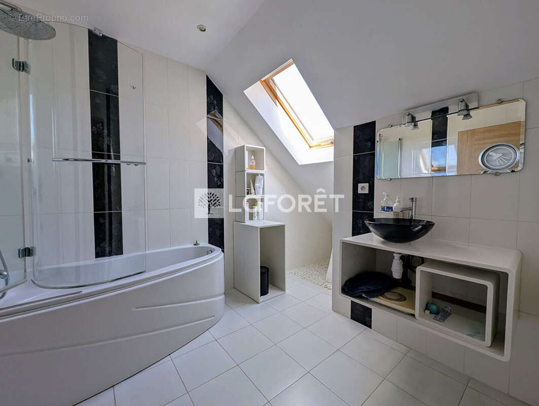 Maison Champcueil 9 pièce(s) 380 m2 - photo 13