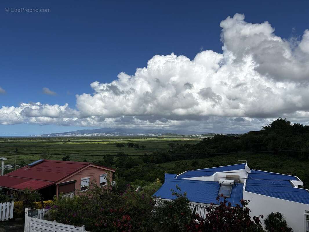 Maison à RIVIERE-SALEE