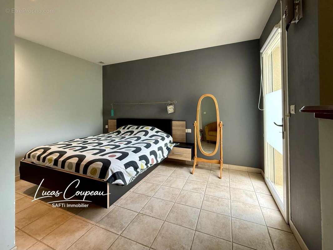 Maison 146 m² à Champigne  - photo 6