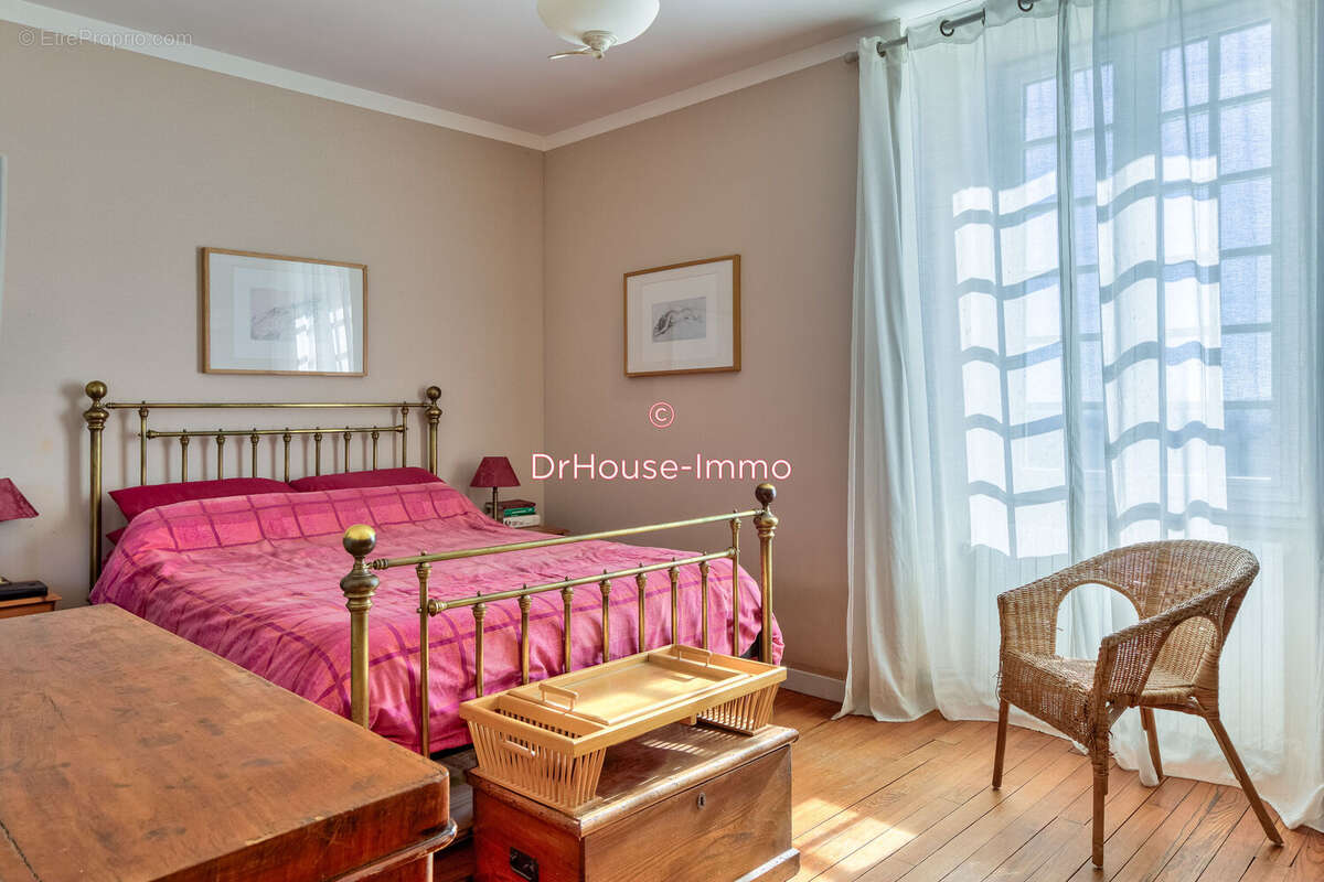 Maison 195 m² à Cahagnes  - photo 36