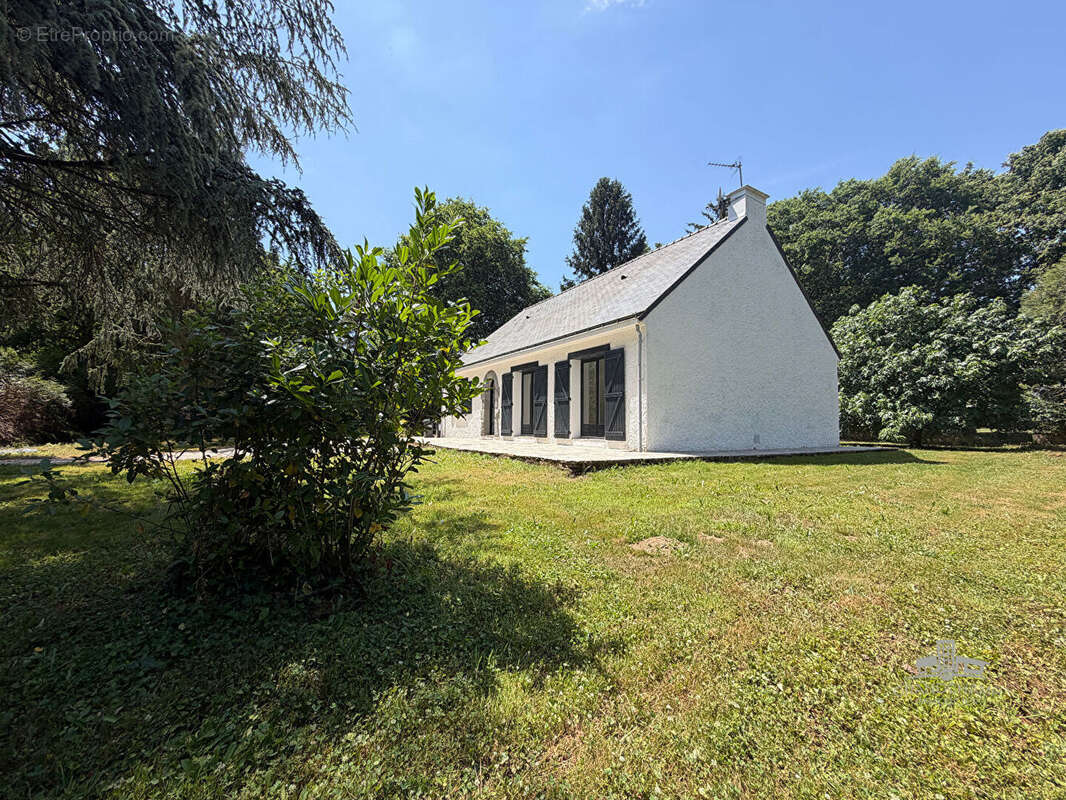Maison à GRANDCHAMPS-DES-FONTAINES