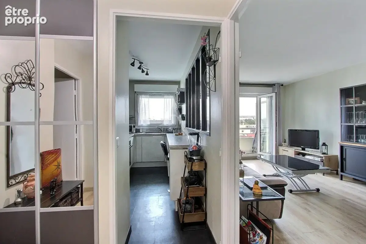 Centre ville avec toutes commodites - joli 3 pièces de 61,54m2 - photo 4