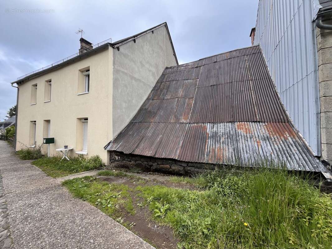 Maison à TRIZAC