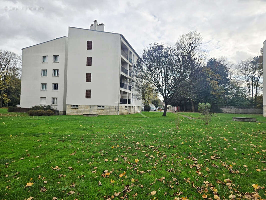 Appartement à MITRY-MORY