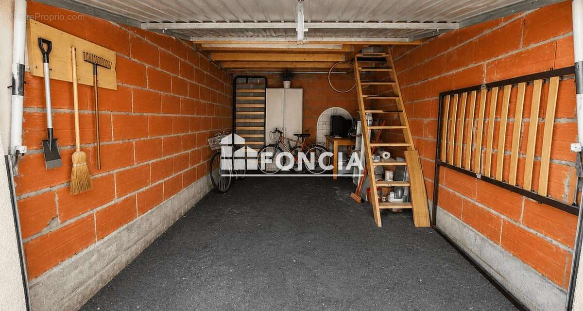 Garage plain pied - photo 2