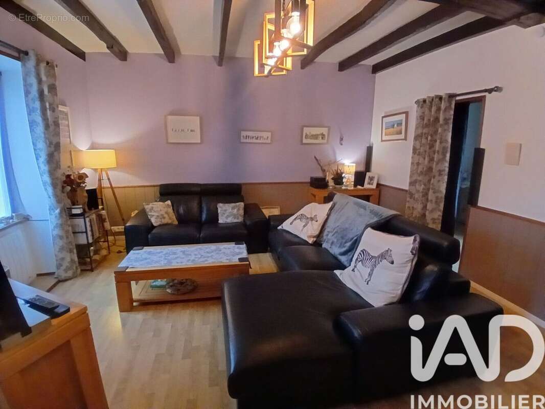 Maison 180 m² à Chaleix  - photo 8