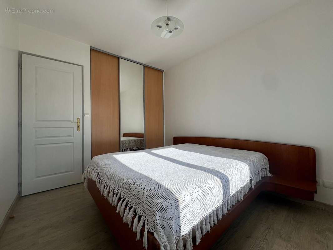 Maison à SAINT-MARTIN-SUR-OCRE