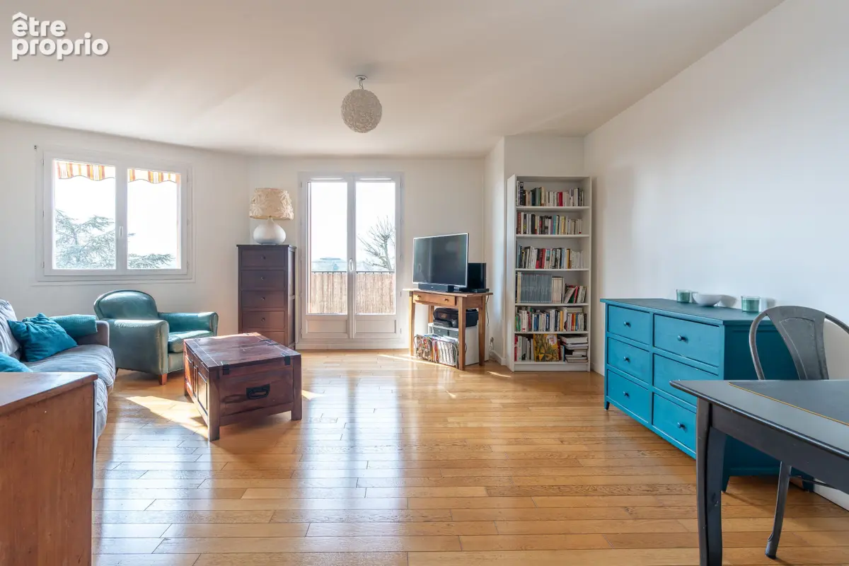Appartement à NOGENT-SUR-MARNE