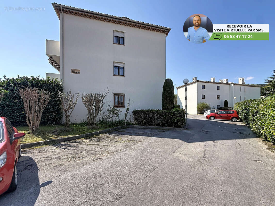Appartement à VALLAURIS