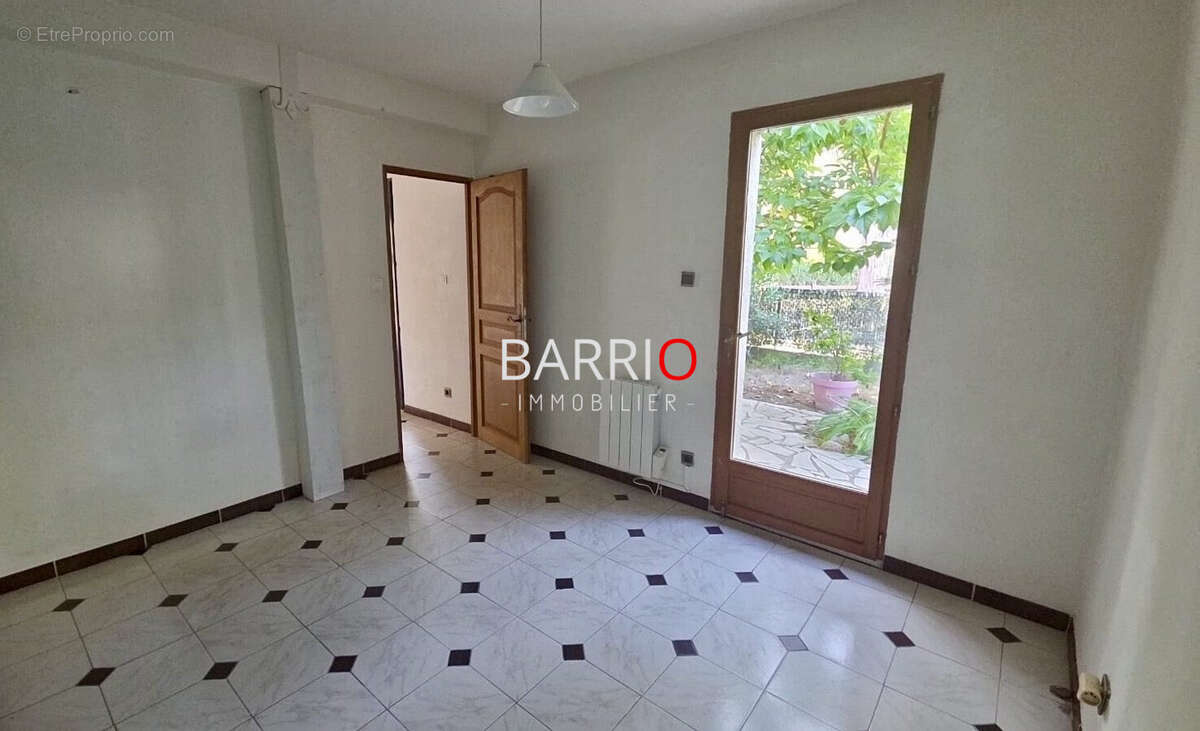 Maison à SAINT-CYPRIEN