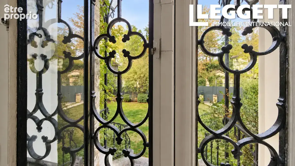 Élégante Maison de Maître en Meulière à Versailles. 7 Ch, Jardin Arboré, Calme, Charme d’Époque, Paris à 14km - photo 9