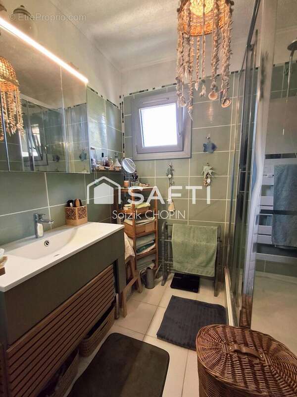 Appartement 77 m² à La Seyne-Sur-Mer  - photo 9