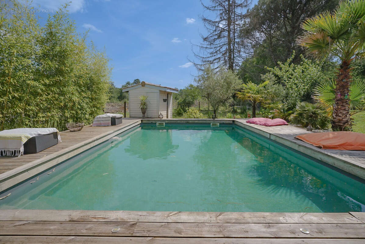 Maison à SALLES