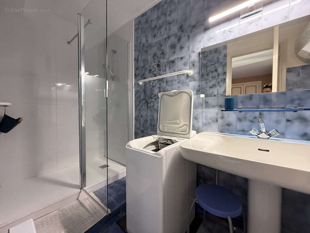 Ensemble de 3 appartements   Amélie-les Bains   ville thermale - photo 10