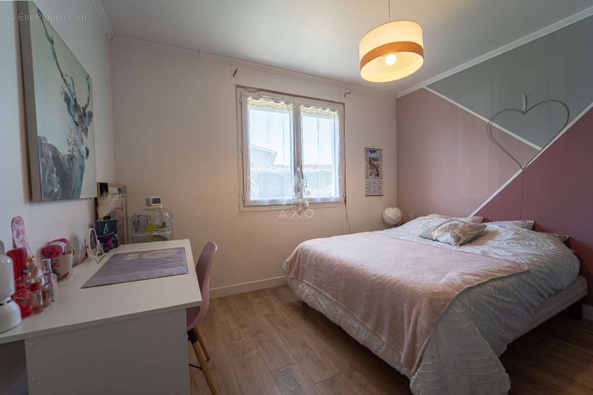 Maison à SAINT-PIERRE-DU-MONT