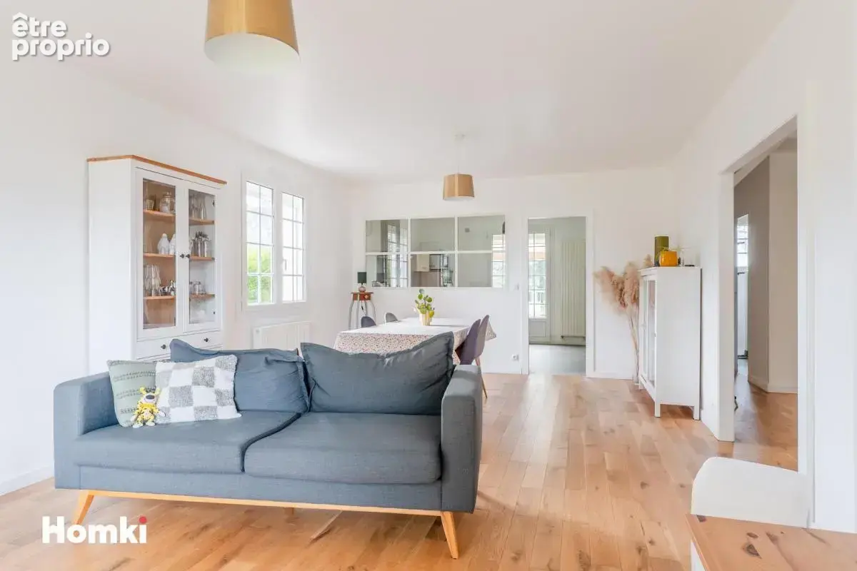 Maison/Villa T7 de 129 m² à Treillières 44119 - photo 3