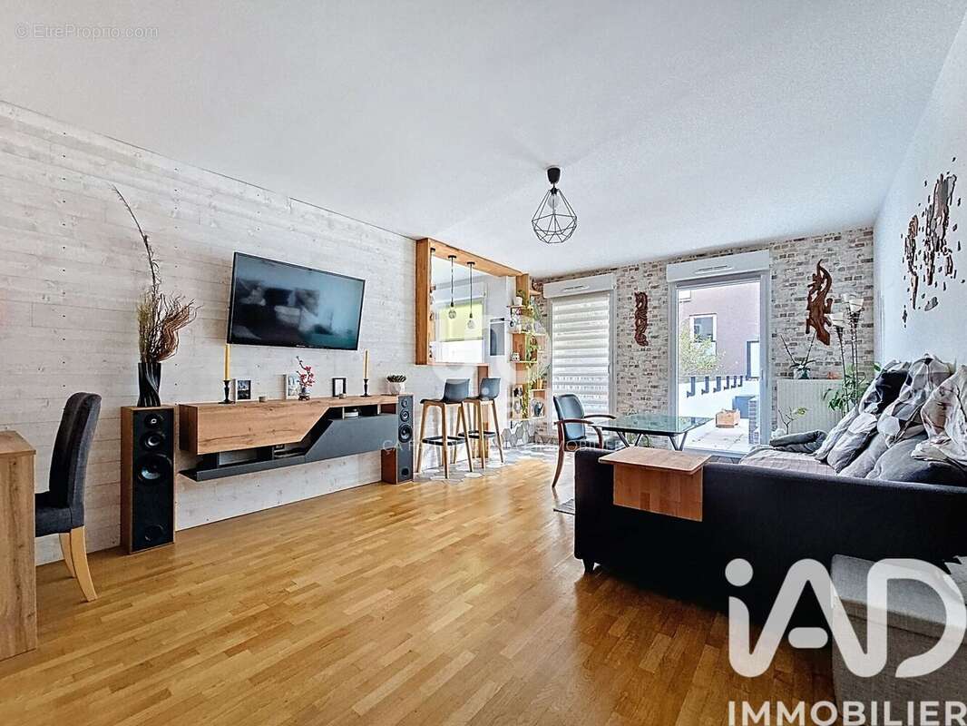Photo 3 - Appartement à VITRY-SUR-SEINE