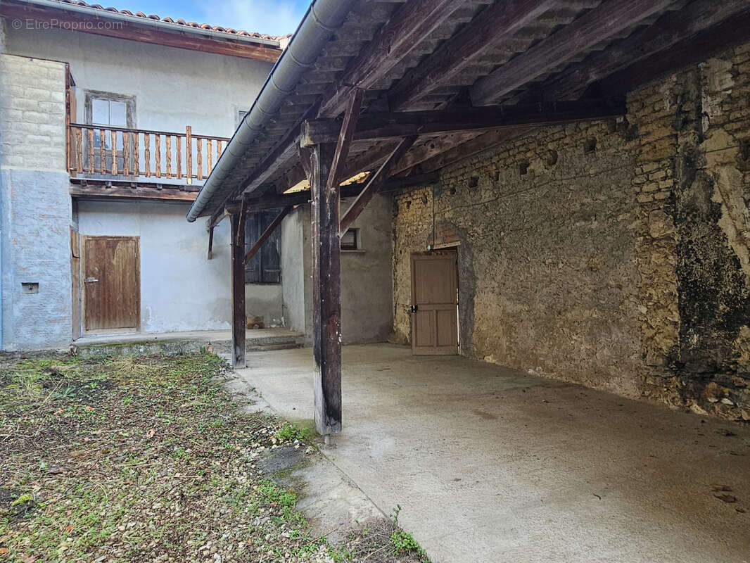 Maison à BOULOGNE-SUR-GESSE