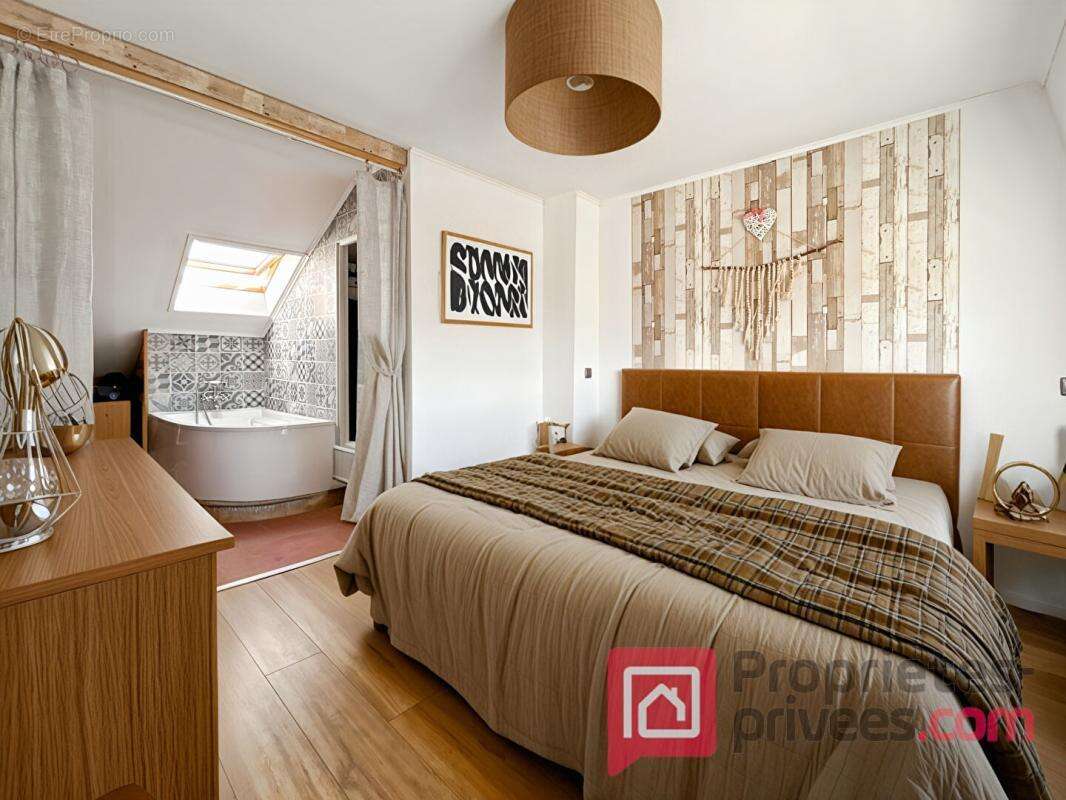 Maison à ERQUINGHEM-LYS