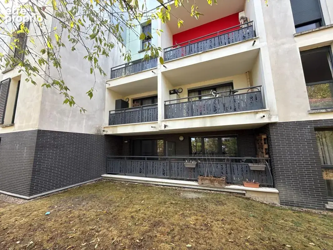 Appartement à OLIVET
