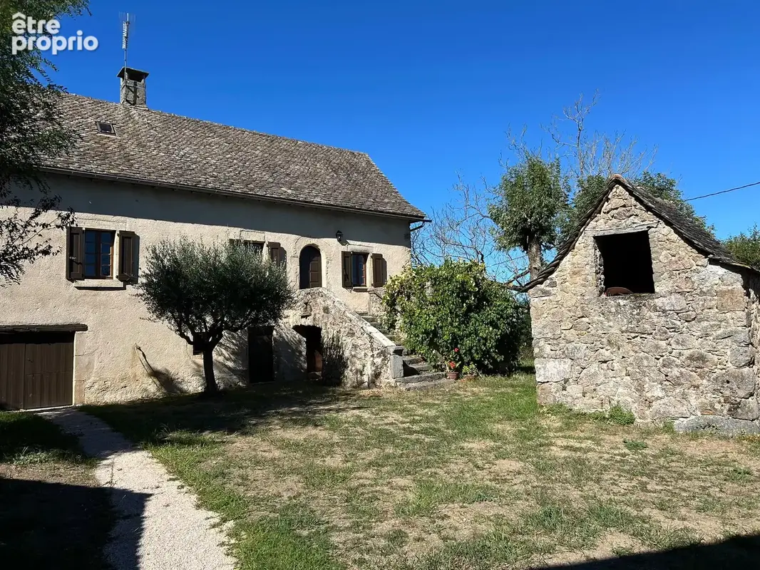 Grande propriété sur 1.7 ha de terrain - photo 7