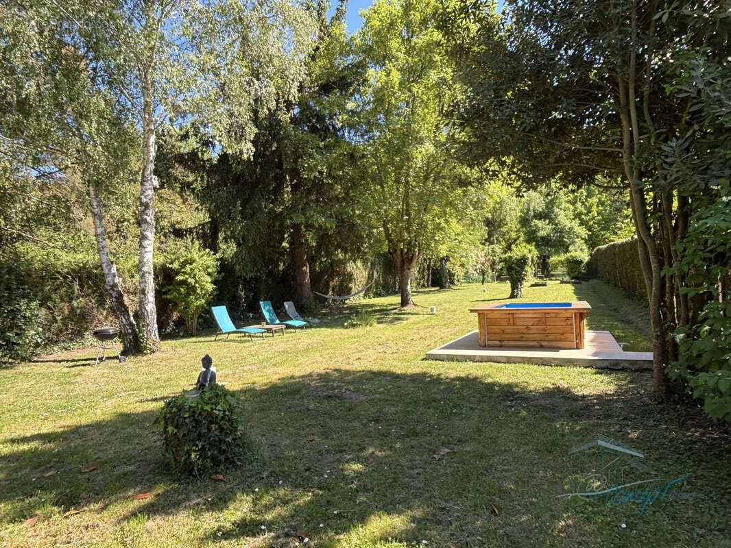 Maison à JANVILLE-SUR-JUINE