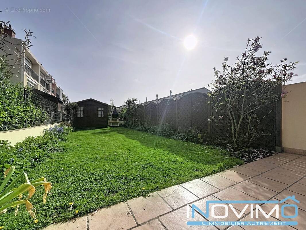 Maison à COUDEKERQUE-BRANCHE