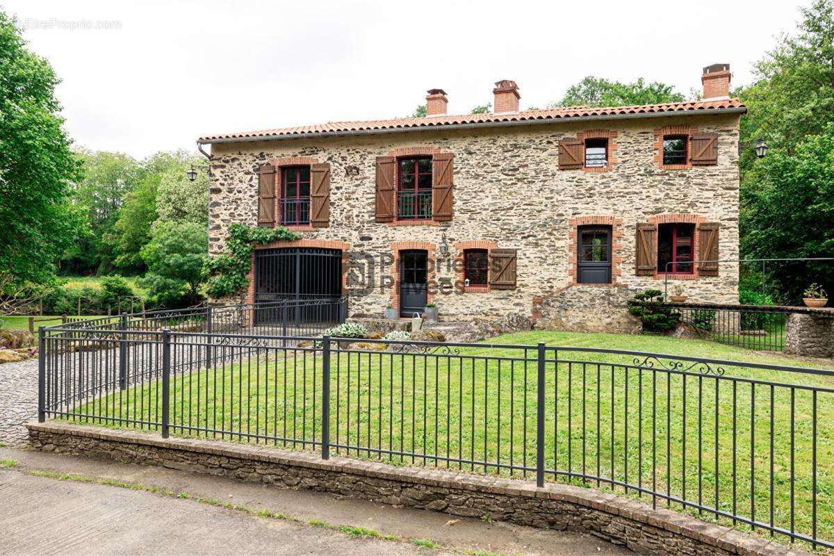 Maison à BEAUPREAU