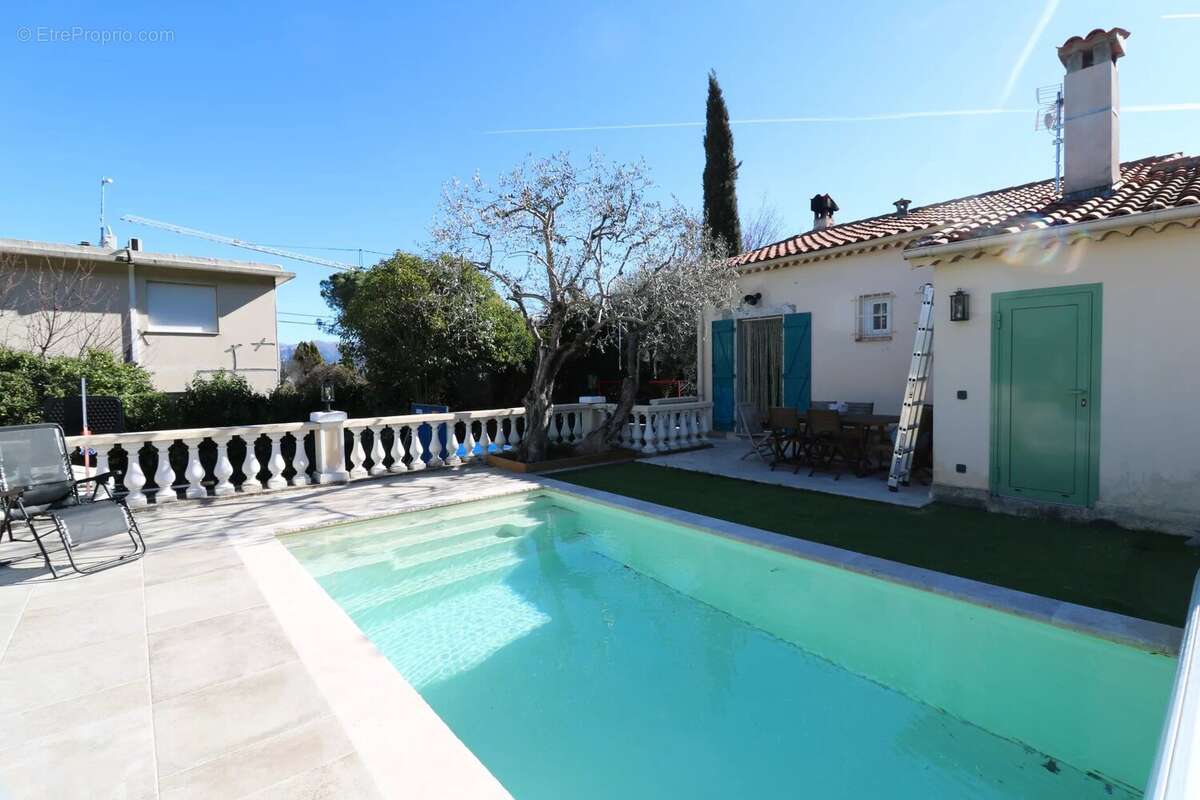 A Chateauneuf Villevieille - Rare sur le secteur! - photo 3