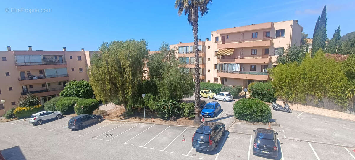 Appartement à SANARY-SUR-MER