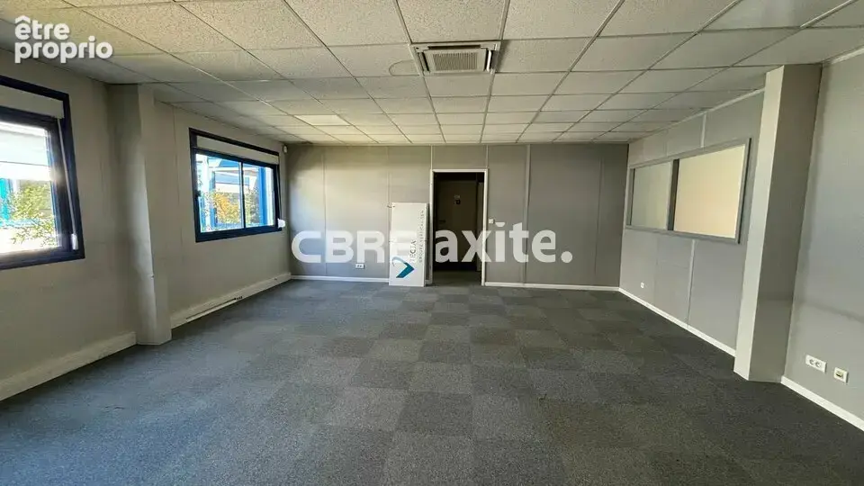 Commerce 356 m² à vendre à Allonzier-La-Caille (74350) - photo 2